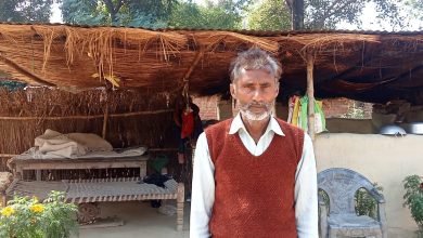 Photo of डी एम् प्रतापगढ़ सुनते क्यूँ नहीं गरीब की बात ? क्या भ्रस्टाचारियों के आगे आप विवस हैं