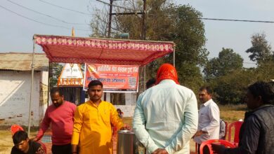 Photo of शिव मंदिर पर भंडारे में हजारों भक्तों ने ग्रहण किया प्रसाद