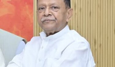 Photo of क्षेत्र के होनहार छात्रों की जेईई मेन में शानदार सफलता, पूर्व मंत्री ने दी बधाई