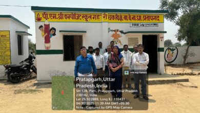 Photo of खंड विकास अधिकारी ने कंपोजिट विद्यालय गहरी चक का किया निरीक्षण