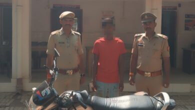 Photo of थाना पट्टी पुलिस को बड़ी सफलता, मोटरसाइकिल चोर गिरफ्तार