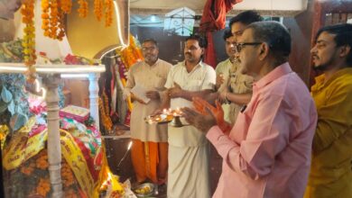 Photo of ज्येष्ठ के प्रथम बड़े मंगलवार पर चिलबिला हनुमान मंदिर में भक्तों का सैलाब उमड़ा!