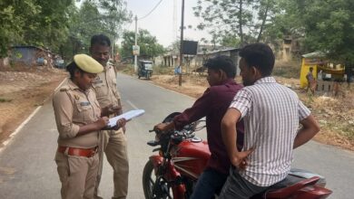 Photo of अमेठी: एंटी रोमियो अभियान के तहत 6 मनचलों को दी गई कड़ी हिदायत