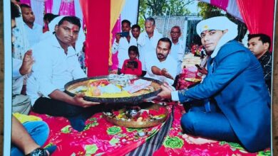 Photo of आरोप: कार के दहेज की मांग पर टूटी शादी, लड़की के पिता ने सीएम और प्रशासन से लगाई न्याय की गुहार