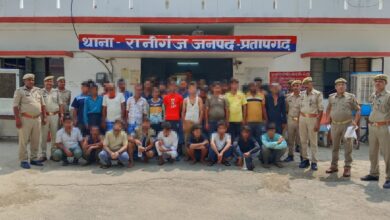 Photo of रानीगंज क्षेत्र के रामनगर जोगियान में दो पक्षों में हिंसक झड़प, पुलिस पर भी हमला – 34 उपद्रवी गिरफ्तार