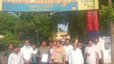 Photo of माता-पिता की इनवर्टर से नहीं, विस्फोटक पदार्थ से हुई है मौत : विपिन सिंह, हत्या की आशंका में मुकदमा दर्ज