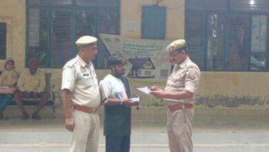 Photo of सुरक्षा को लेकर पुलिस का बैंक निरीक्षण, संदिग्धों से पूछताछ