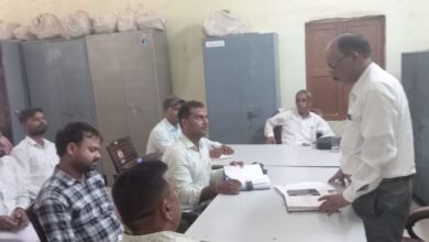 Photo of आपातकाल की 50वीं बरसी पर ब्लॉक संग्रामपुर में जागरूकता बैठक, लोकतंत्र की रक्षा का लिया संकल्प