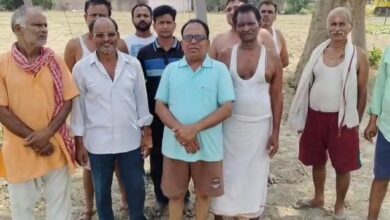 Photo of टांसफार्मर बदलने की मांग, ग्राम प्रधान सहित ग्रामीणों ने मुख्यमंत्री से की शिकायत