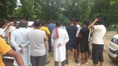 Photo of चण्डेरिया ग्राम सभा में भ्रष्टाचार की शिकायत पर पीडी ने की जांच, 12 बिंदुओं पर लगे गंभीर आरोप