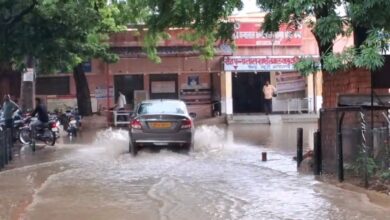 Photo of फिर हुई बारिश और डूब गया अस्पताल, मरीजों की बढ़ी मुसीबतें